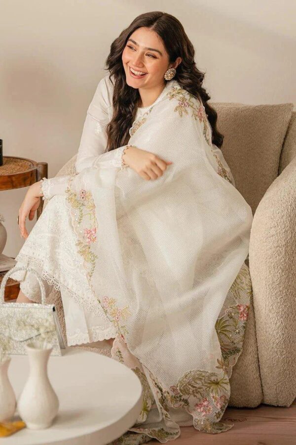 3 Pcs women's unstitched Embroidered suit