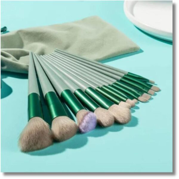 13 PCs Makeup Brushes Set for Perfect Makeup Application - Image 4