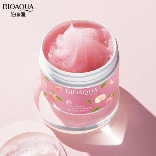 Whitening & Brightening Exfoliating Gel - Image 4