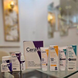Ultimate 4 Pcs Hydrating Facial Kit - Night Cream, Retinol Serum, Sunscreen & Cleanser for Acne-Prone