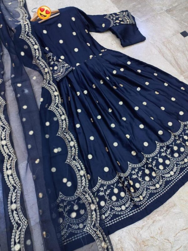 3 Pcs Women Stitched Embroidered Maxi